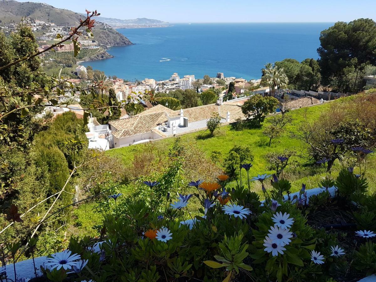 Tropical Andalusian Place Apartment Almunecar Bagian luar foto